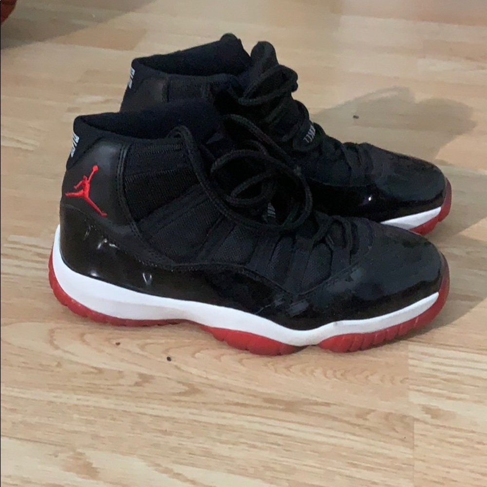 2001 Bred Jordan 11’s!!!
